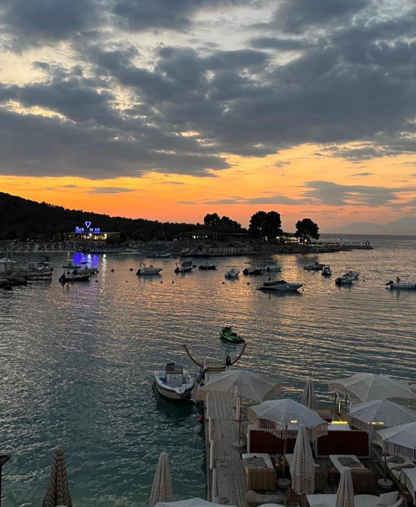 Guesthouse Siars Ksamil Exteriör bild