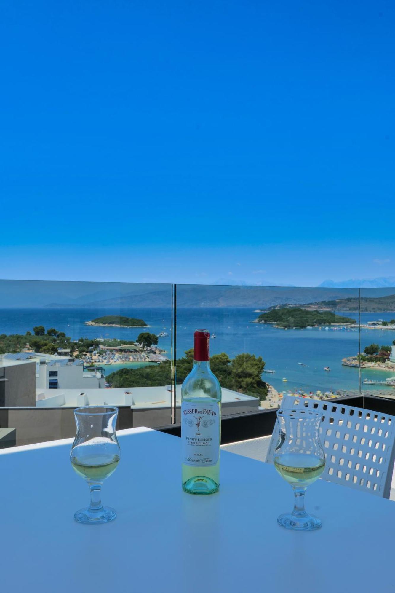 Guesthouse Siars Ksamil Exteriör bild
